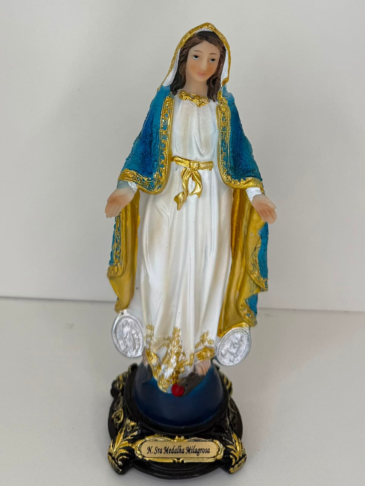 NOSSA SENHORA DA MEDALHA MILAGROSA RESINA - 20CM