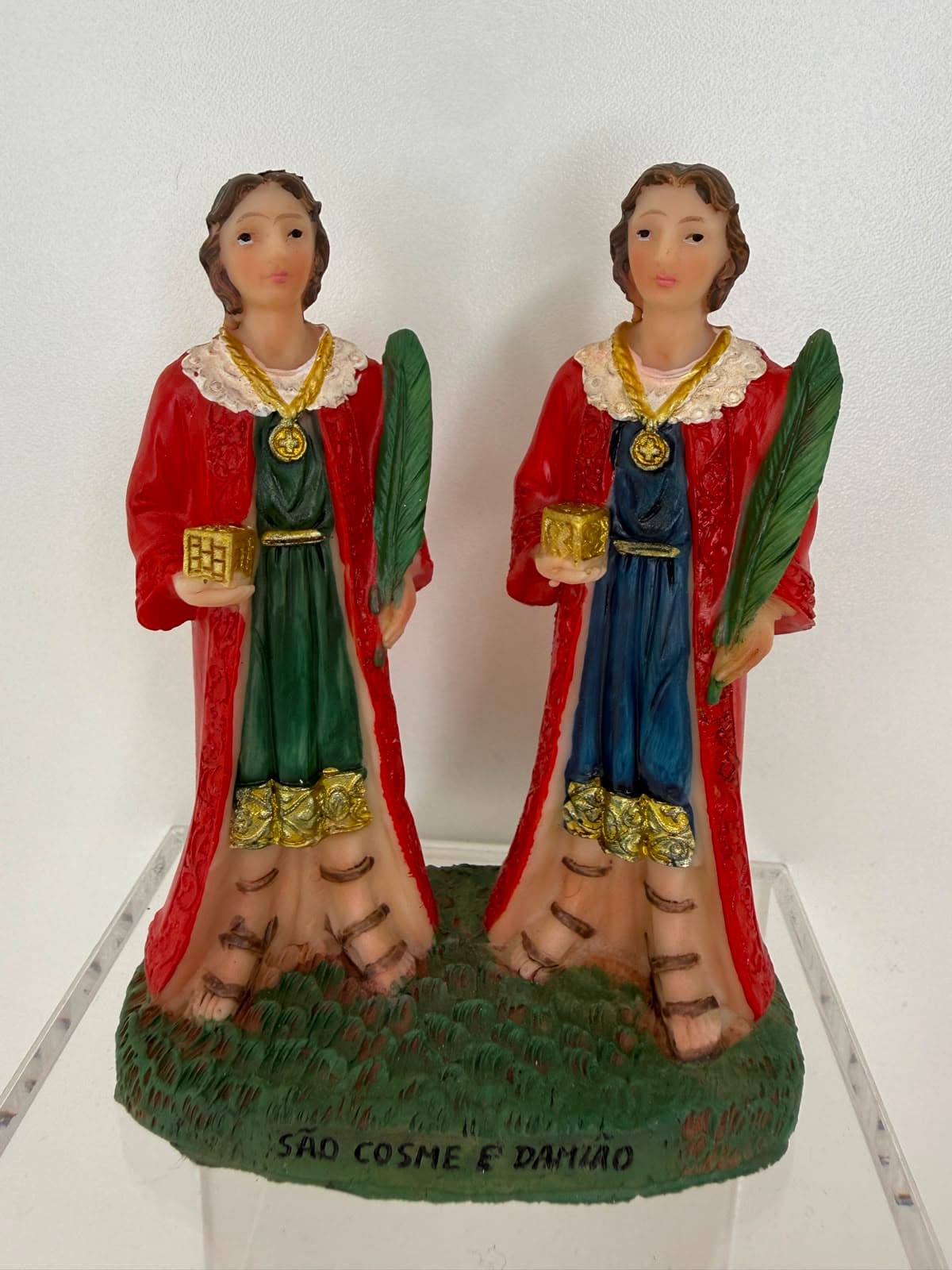 SÃO COSME DAMIÃO RESINA SEM PEDESTAL RESINA - 9CM