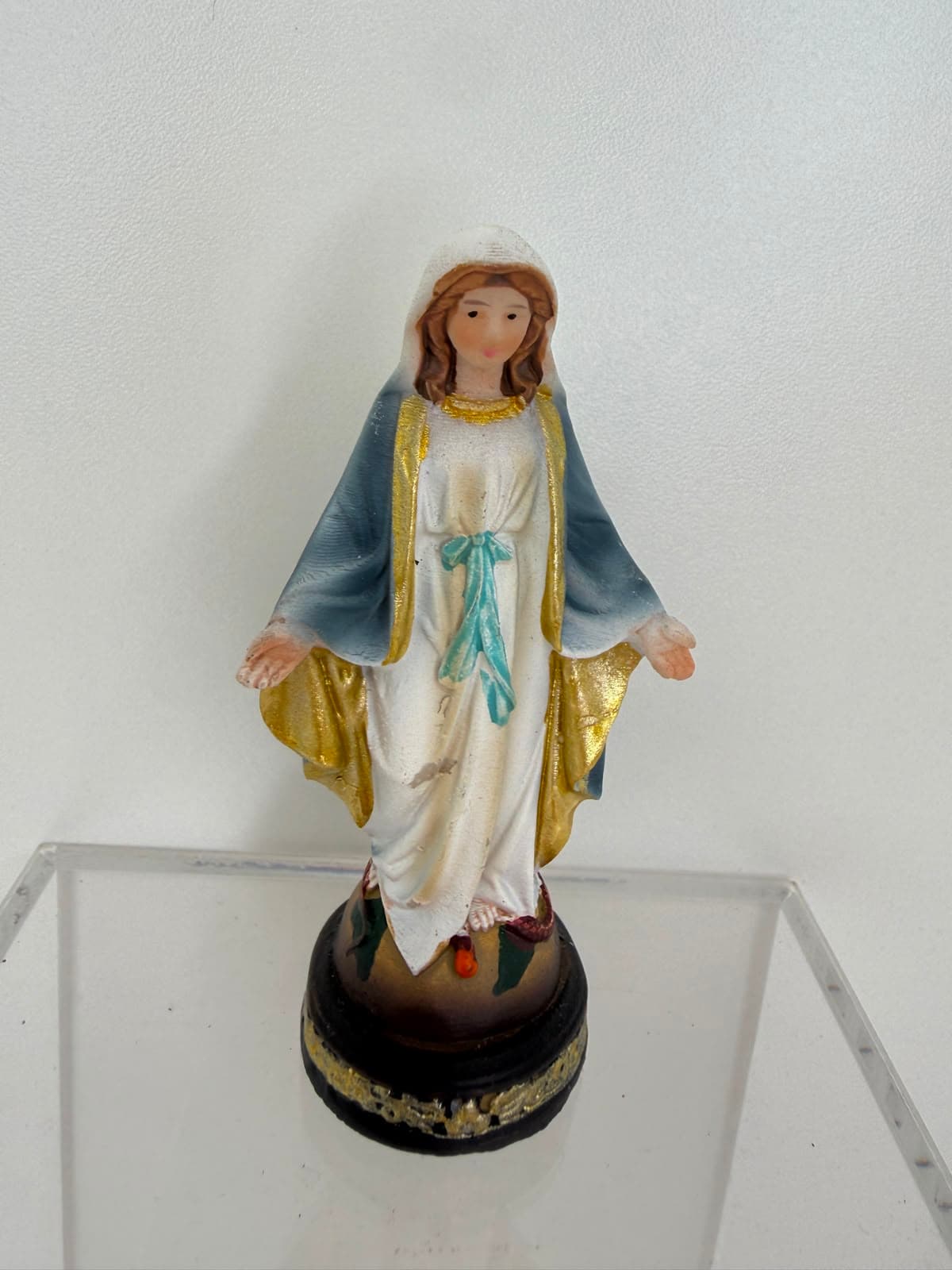 NOSSA SENHORA DAS GRAÇAS  RESINA - 7,5 CM