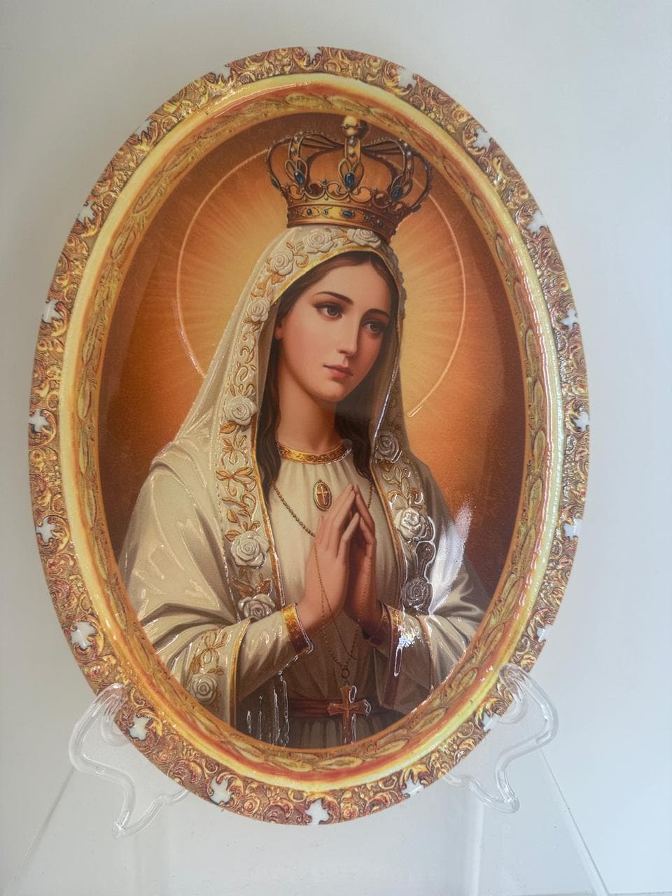 ADORNO OVAL NOSSA SENHORA DE FÁTIMA RESINA - 28 CM